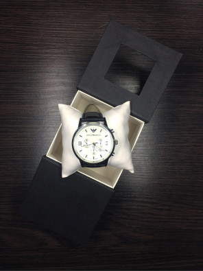 Наручний годинник - в стилі Emporio Armani 