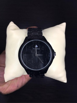 Наручний годинник - в стилі Gucci 