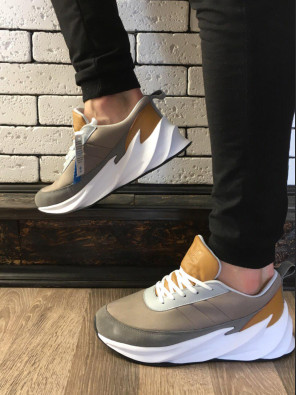 Кросівки - Бежеві в стилі Adidas Shark 