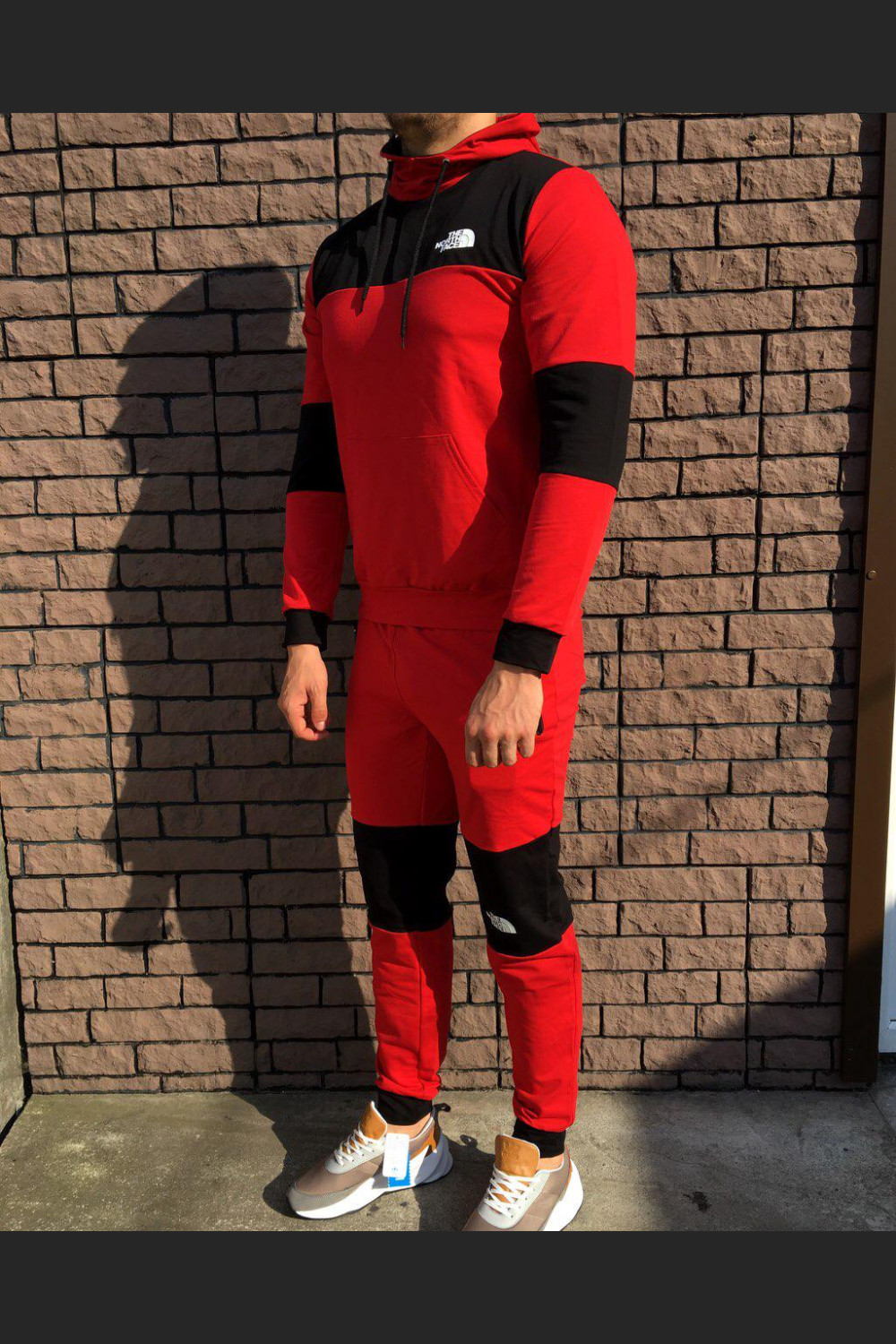 Чоловічий спортивний костюм - в стилі North Face (Червоний)