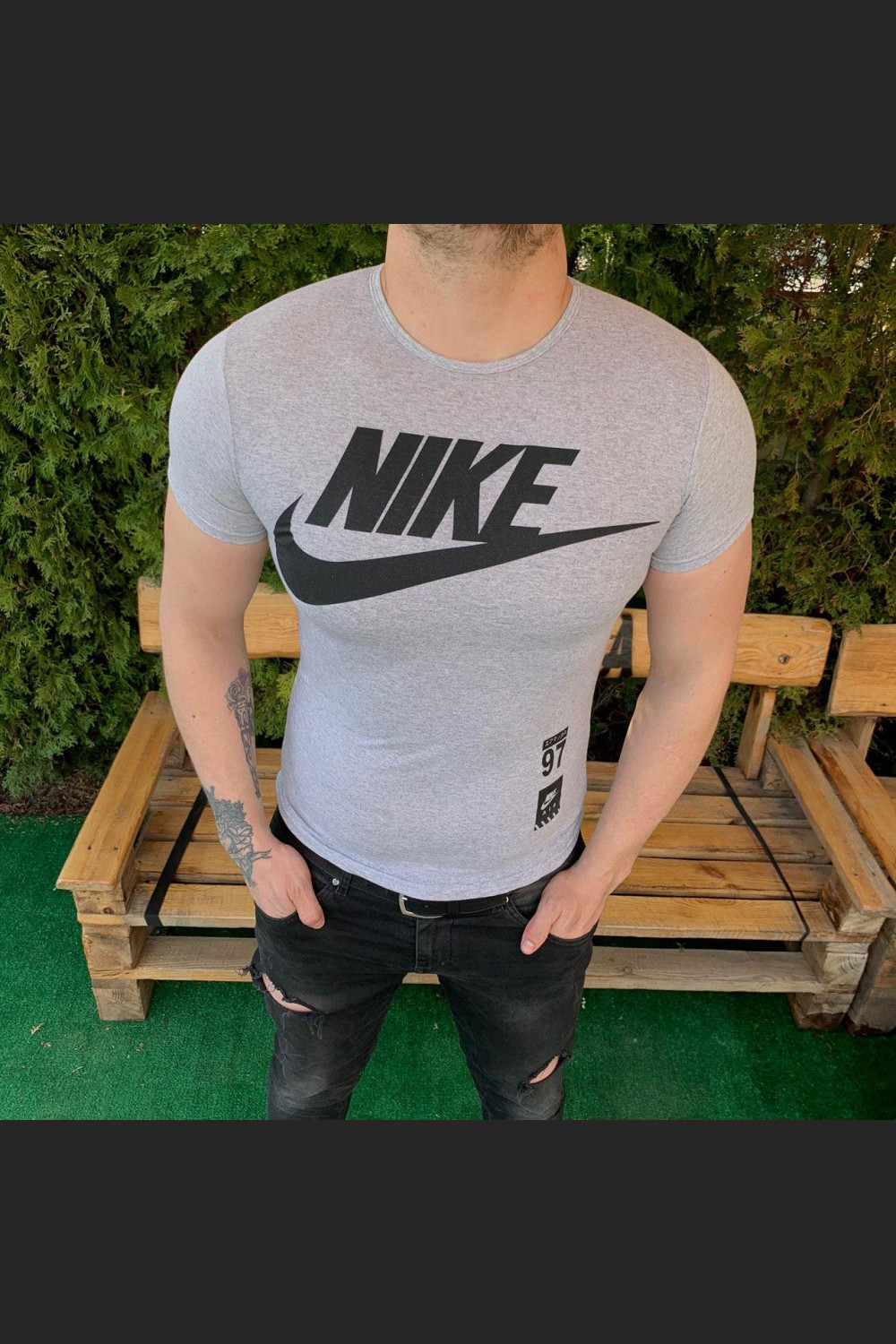 Чоловіча футболка - В стилі Nike (Сіра)