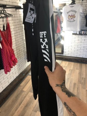 Чоловічі спортивні штани - В стилі Off-White (Чорні)