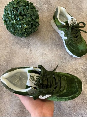 Жіночі кросівки New Balance зелені