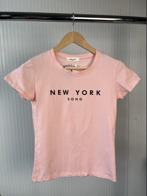 Жіноча рожева футболка New York Soho