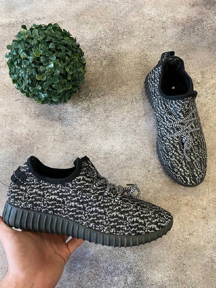 Кросівки - Сірі в стилі Adidas Yeezy Кросівки - Сірі в стилі Adidas Yeezy
