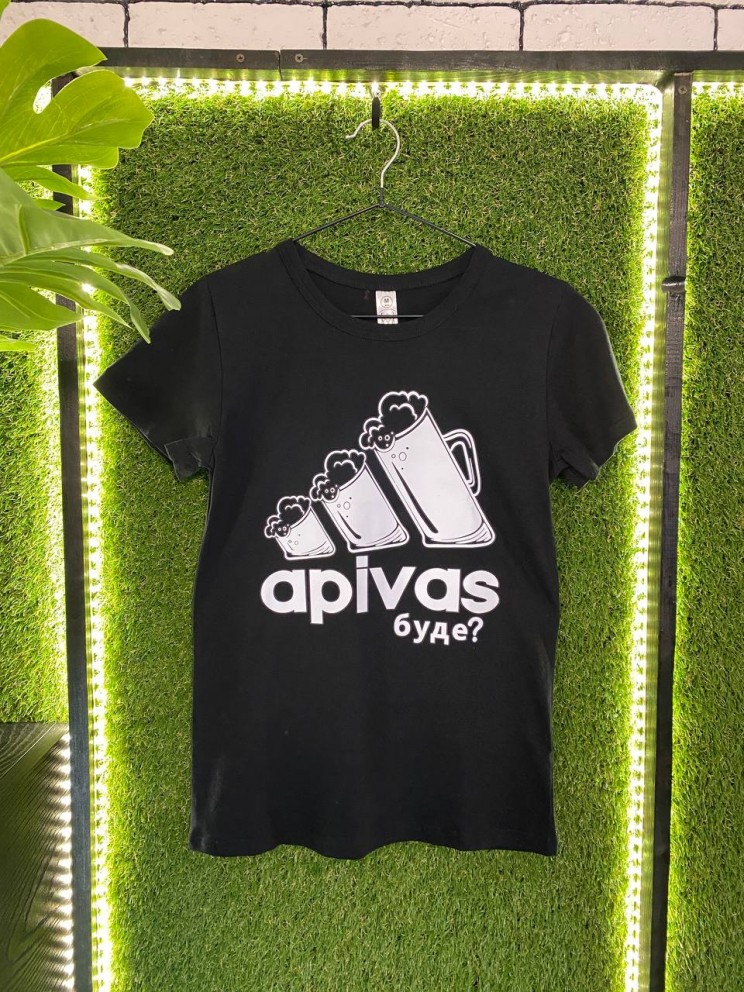 Жіноча футболка «apivas буде?» – чорна стандарт Жіноча футболка «apivas буде?» – чорна стандарт