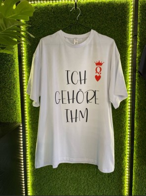 Жіноча футболка Оверсайз «Ich gehöre ihm» – біла