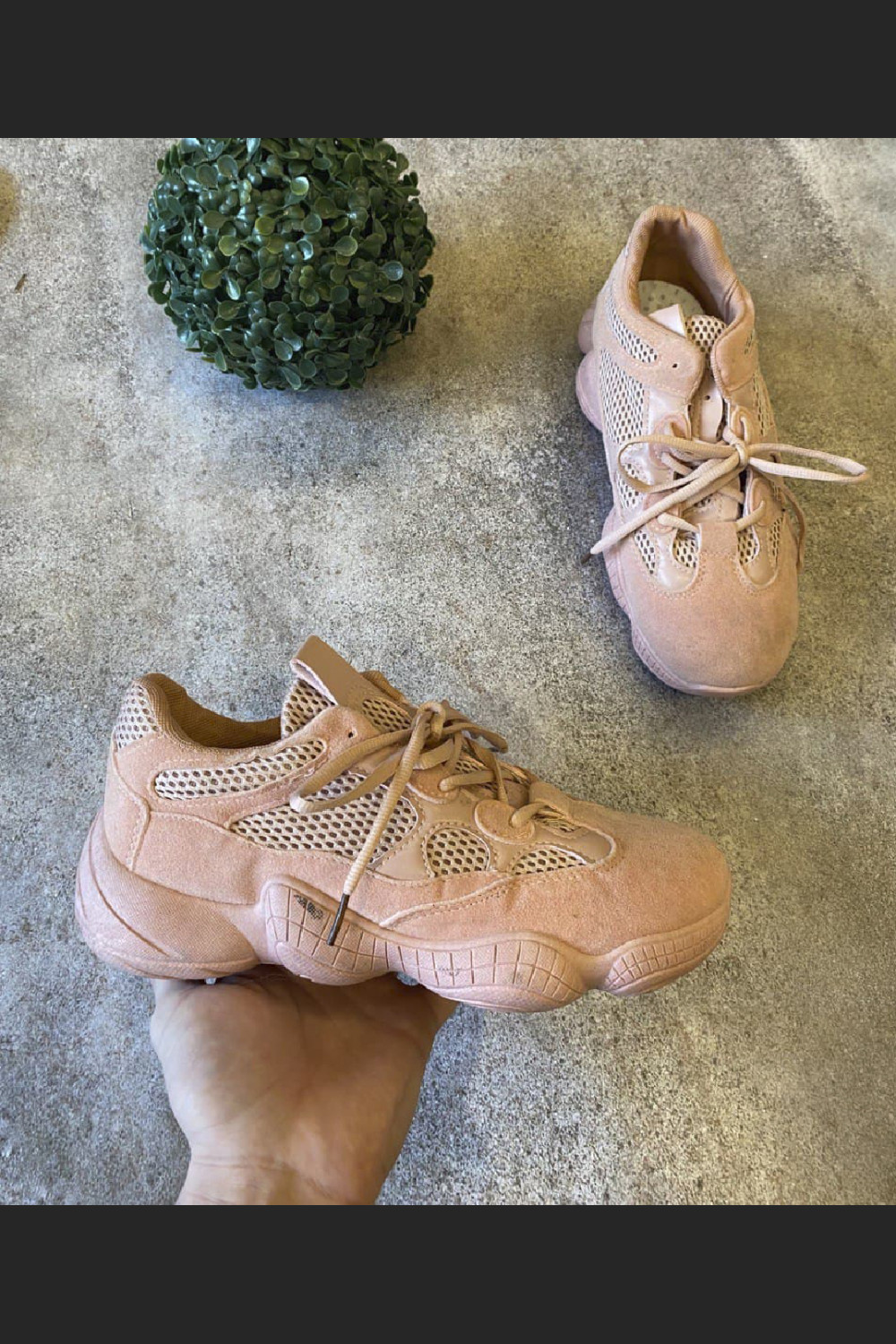 Кросівки - Рожеві в стилі Adidas Yeezy 