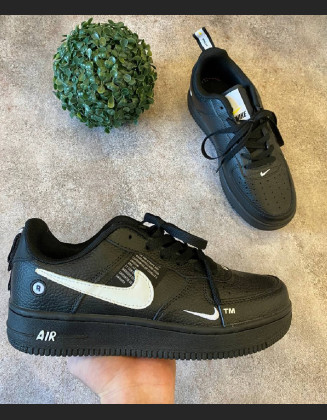 Кроссовки -  Чёрные в стиле Nike 