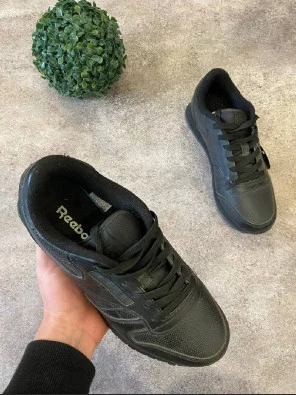 Кросівки - Чорні в стилі Reebok Classic 
